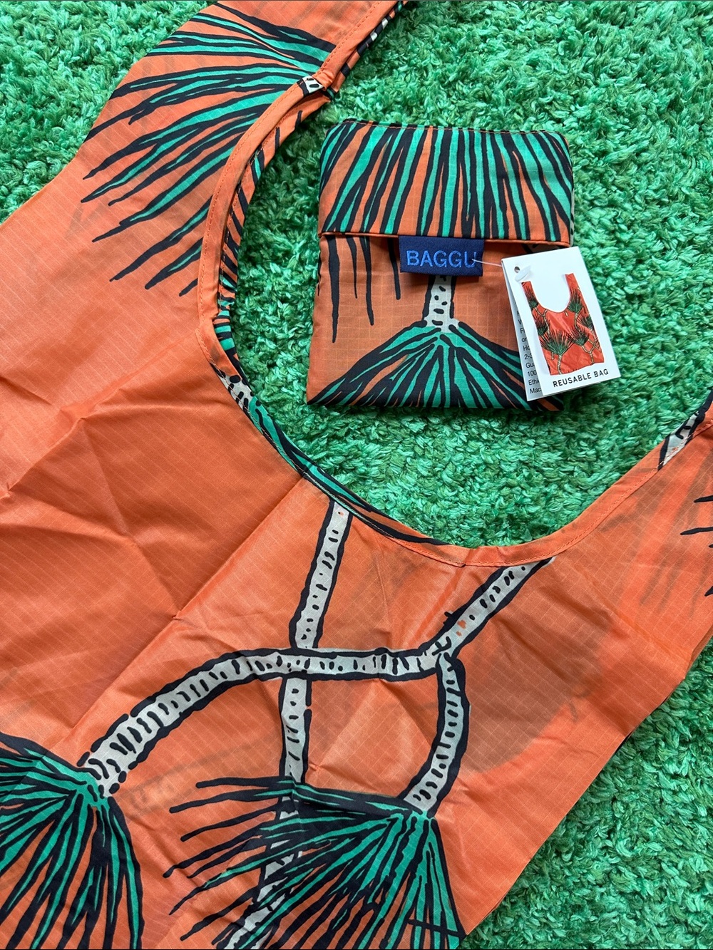 NWT BAGGU “Dragon Tree” Standard Baggu Tote + Pouch